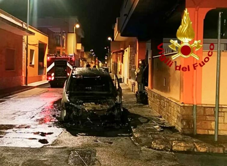 incendio auto