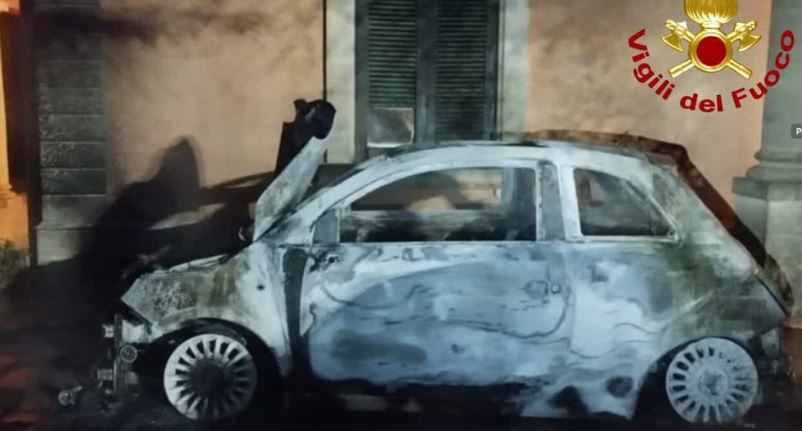 incendio auto
