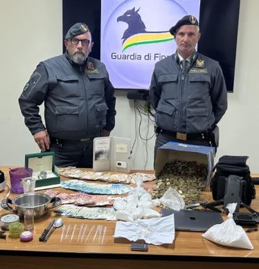 guardia di finanza, operazione antidroga