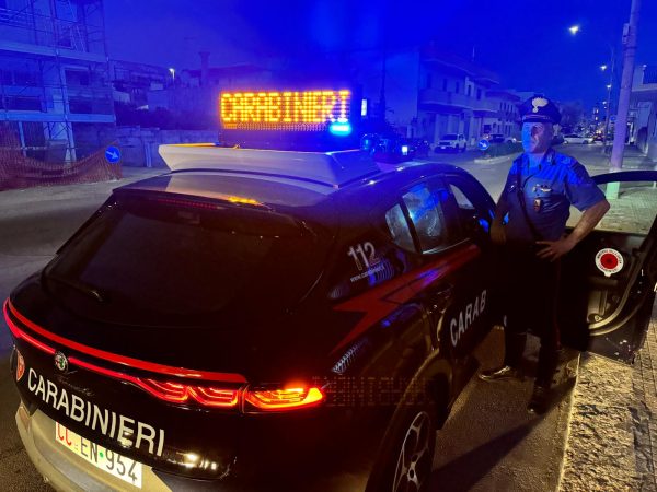 CARABinieri lecce