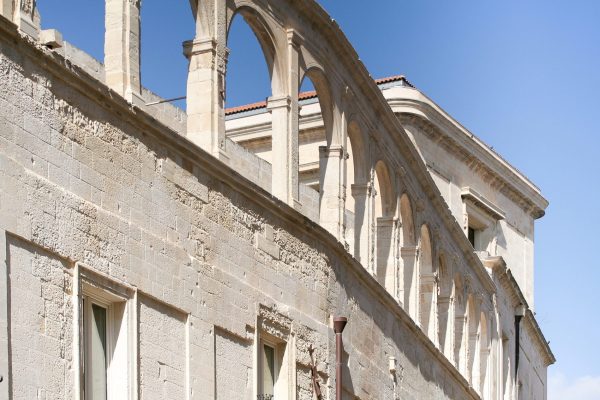  Chiostro dei Teatini AdobeStock_271390622 (1)